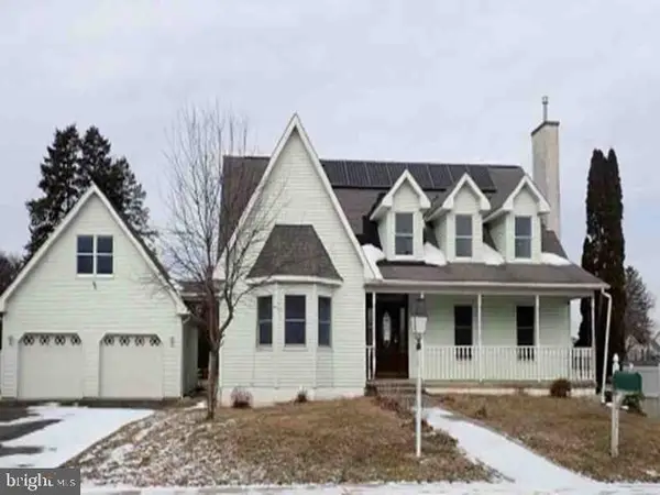 300 Beckley St, WERNERSVILLE, PA 19565