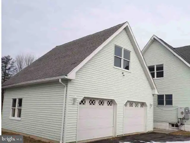 300 Beckley St, Wernersville, PA 19565 - #3