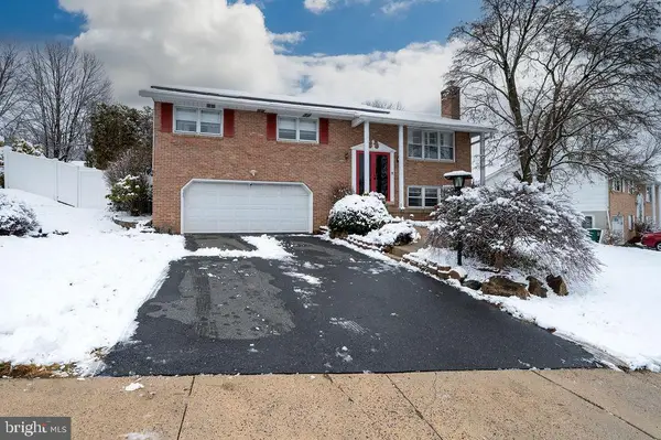 31 Hearthstone Dr, READING, PA 19606