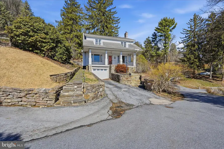 450 Fountain Ave, Reading, PA 19606 - #3