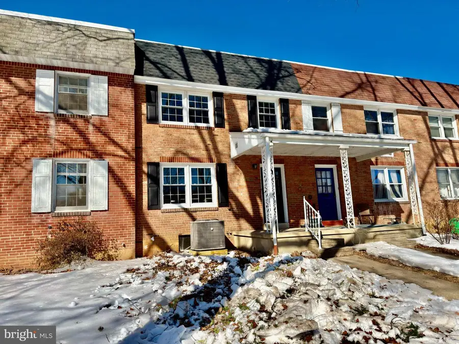 244 Sycamore Rd, Reading, PA 19611 - #2