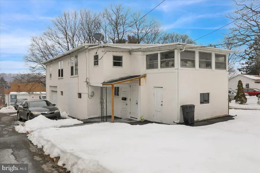17 E Summit St, Mohnton, PA 19540 - #3