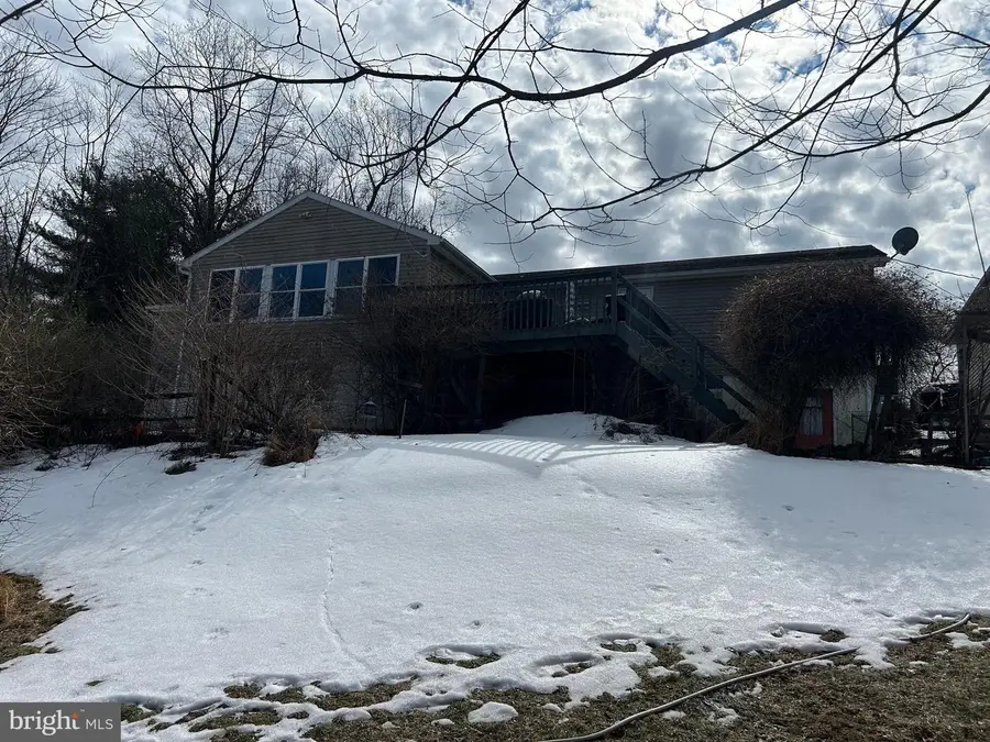 728 Mountain Rd, Boyertown, PA 19512 - #3