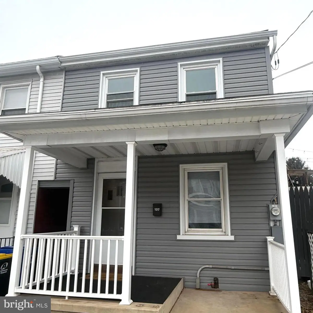 137 E High St, Womelsdorf, PA 19567 - #1