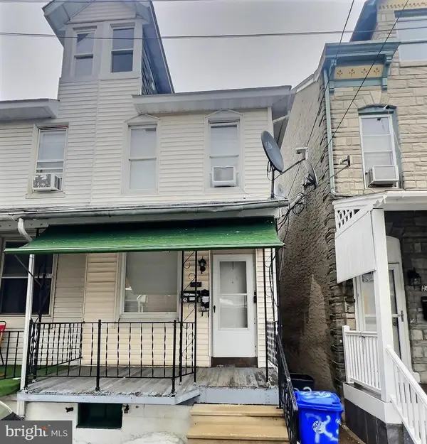 725 Pear St, READING, PA 19601