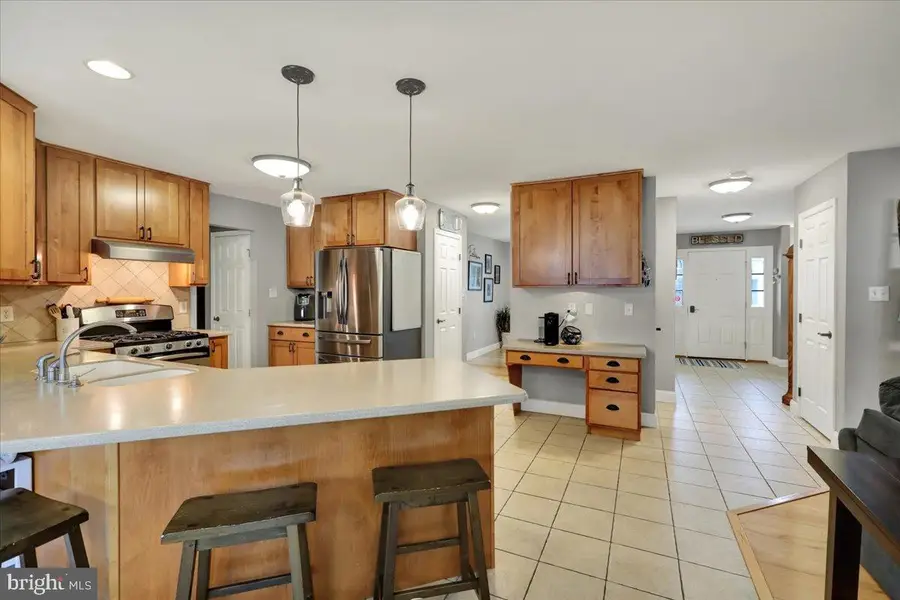 2508 John Henry Dr, Reading, PA 19608 - #2