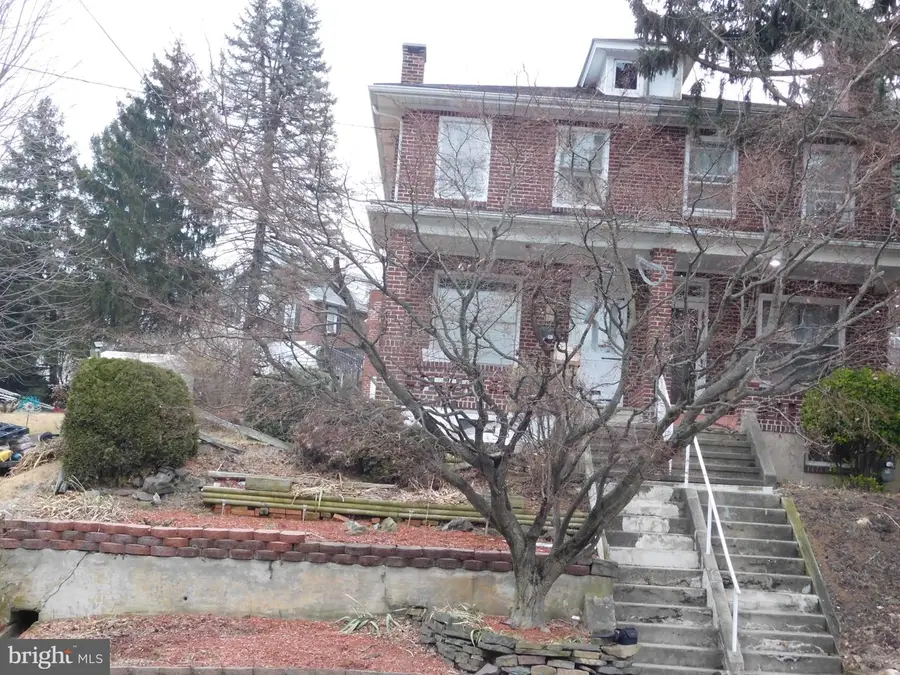 964 New Holland Rd, Reading, PA 19607 - #3