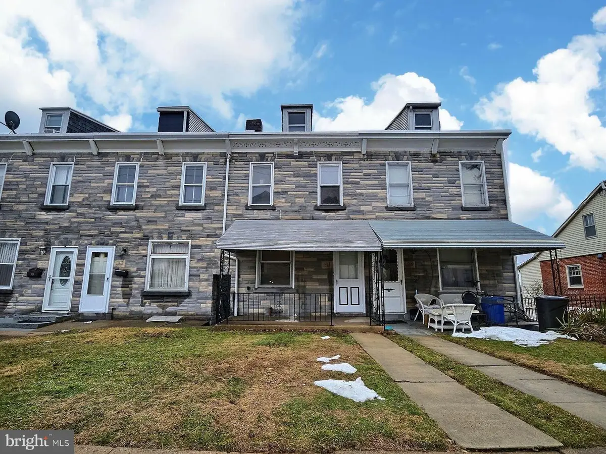 511 Park Ave, Reading, PA 19611 - #1