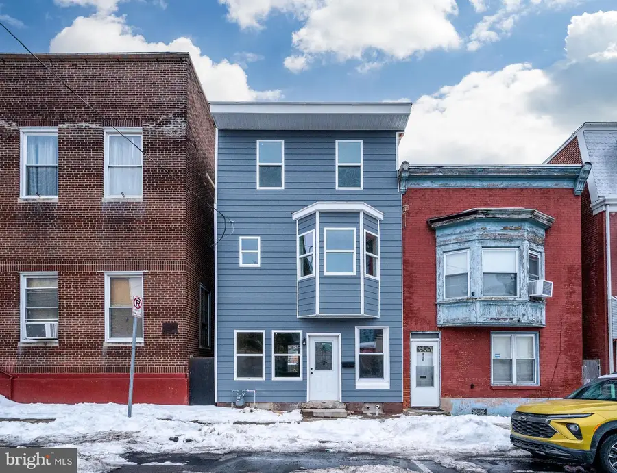 812 Bingaman St, Reading, PA 19602 - #2