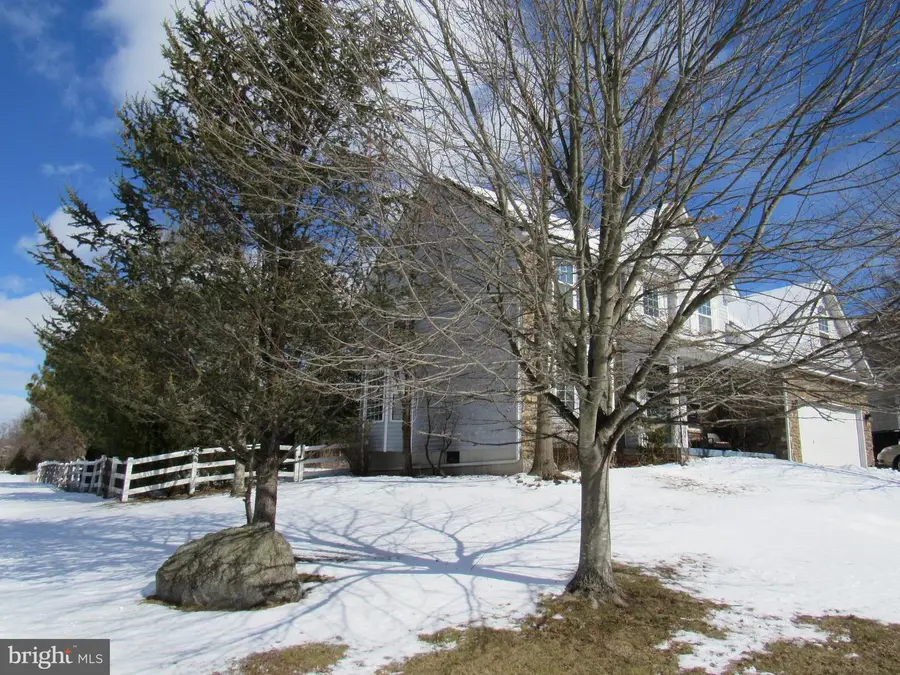 17 Wilt Rd, Bechtelsville, PA 19505 - #2