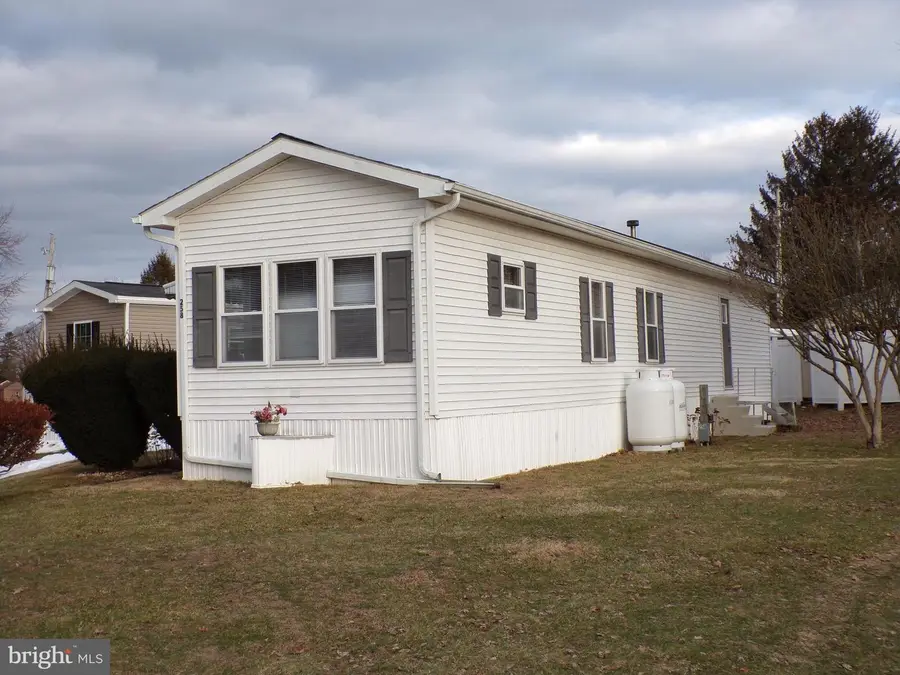 258 S View Rd, Fleetwood, PA 19522 - #2