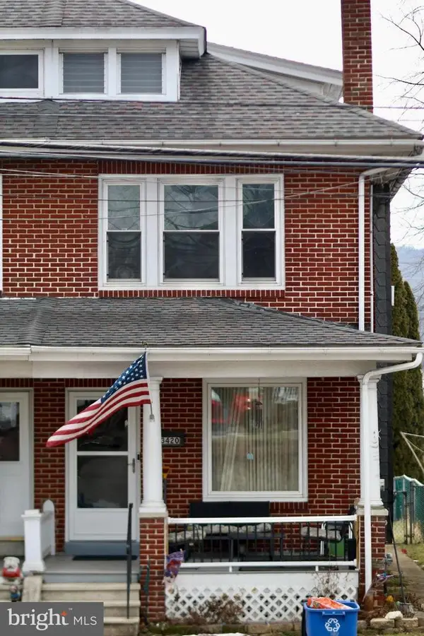 3420 Penn Ave, SINKING SPRING, PA 19608