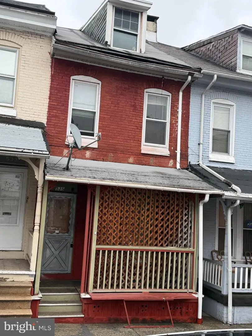 535 Minor St, Reading, PA 19602 - #1