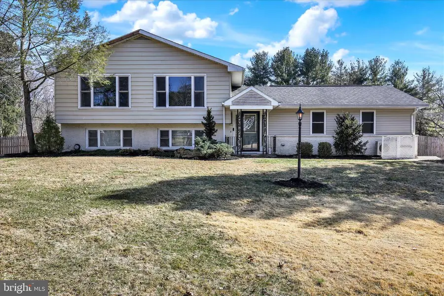 302 S Tulpehocken Rd, Reading, PA 19601 - #3