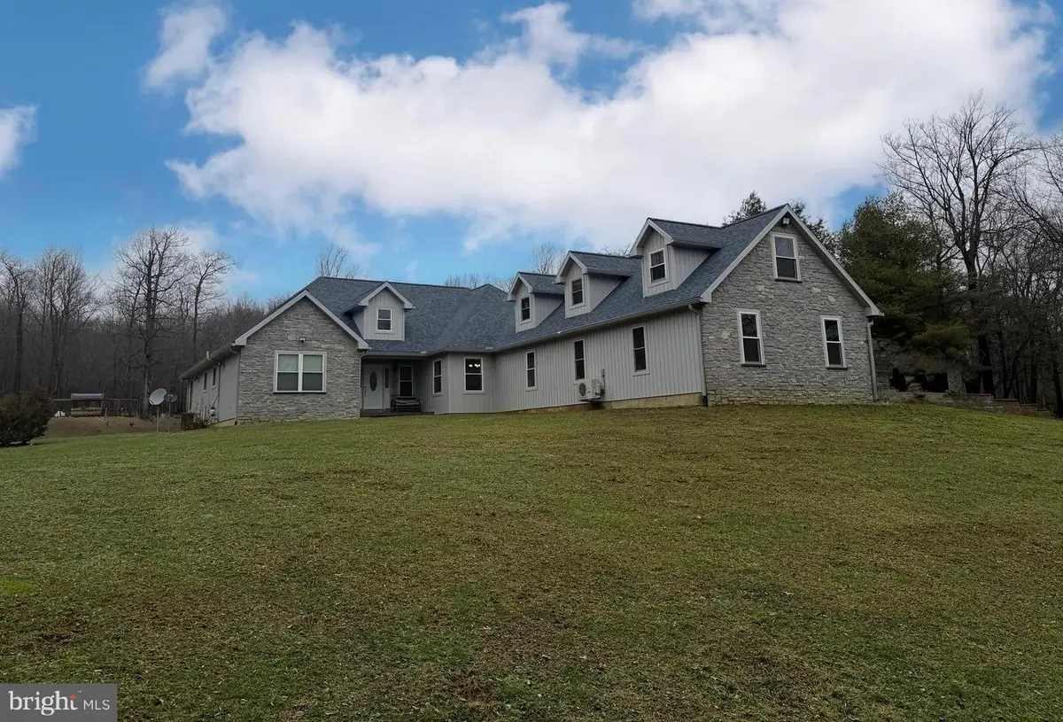181 Fort Rd, Bernville, PA 19506 - #1