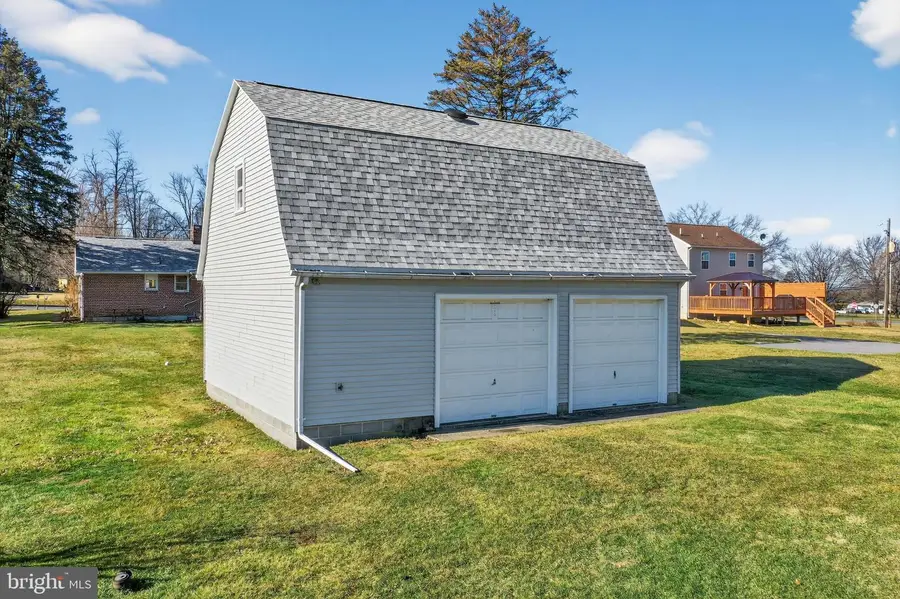 321 Lindbergh Ave, Blandon, PA 19510 - #2