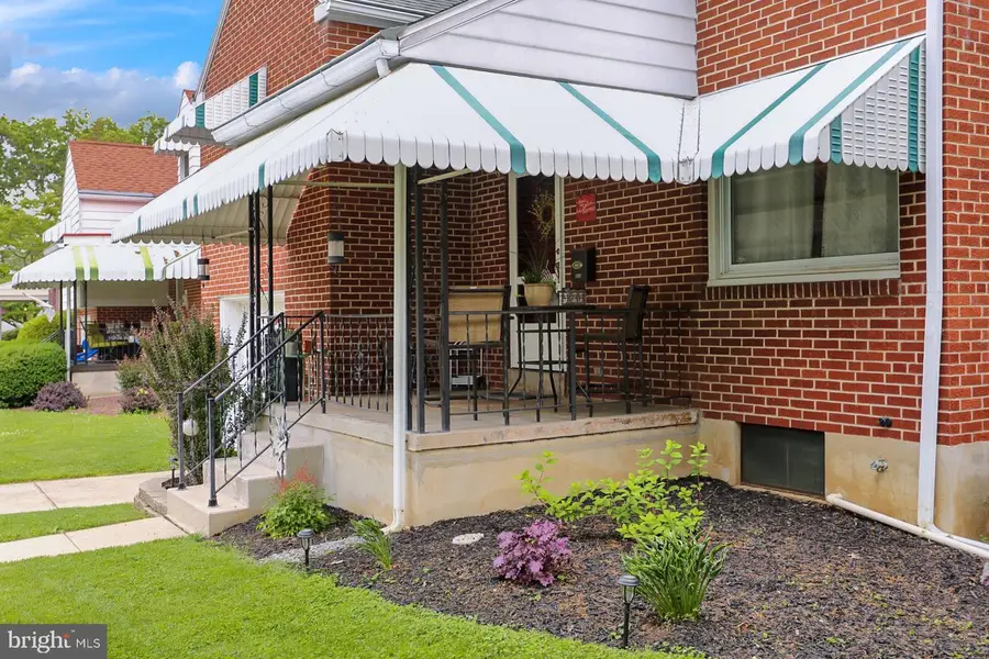 315 Dorchester Ave, Reading, PA 19609 - #3