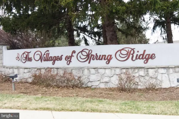 105 Hawthorne Ct, WYOMISSING, PA 19610