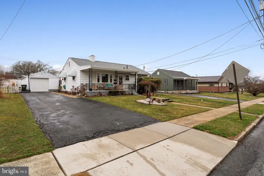 18 S Callowhill St, Topton, PA 19562 - #3
