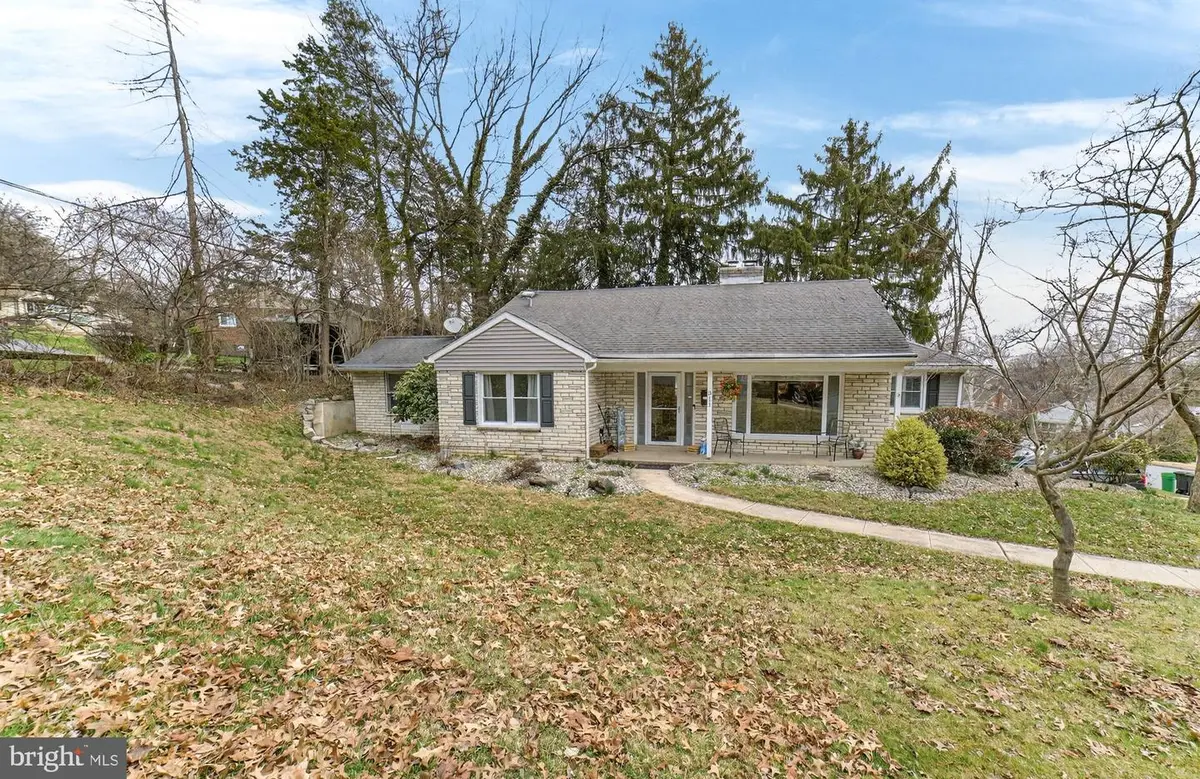 311 Lynoak Ave, Reading, PA 19607 - #1