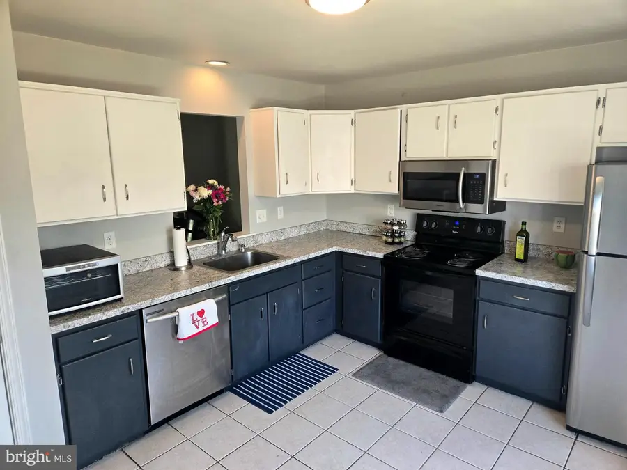42-6 Laurel Springs Ln, Reading, PA 19606 - #2