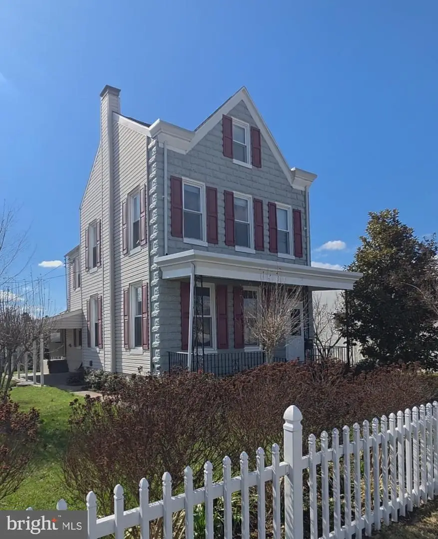 1200 Carbon St, Reading, PA 19601 - #1