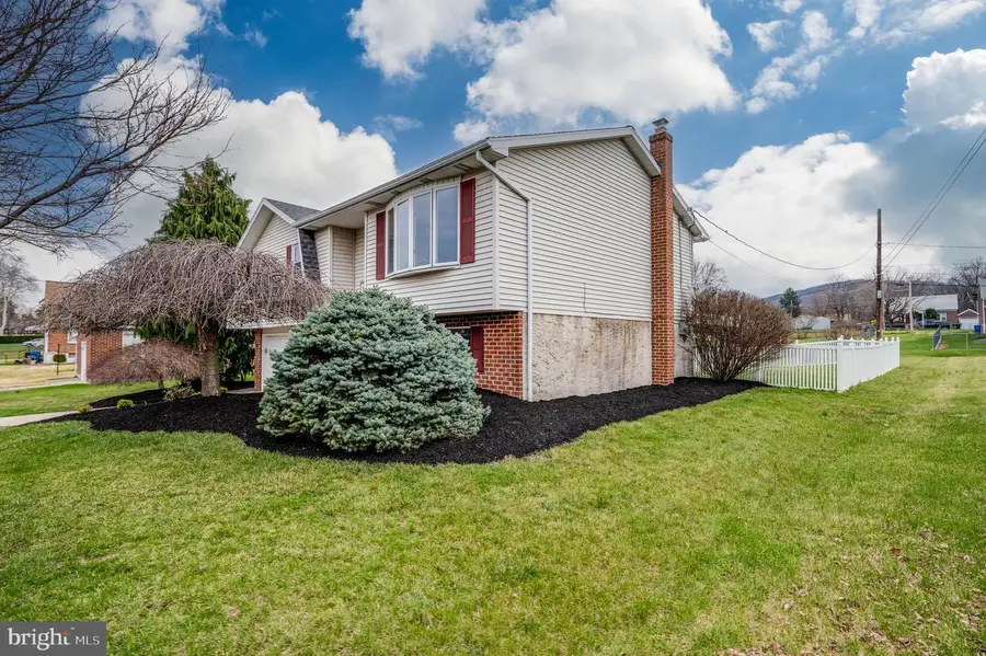 4017 5th Ave, Temple, PA 19560 - #3