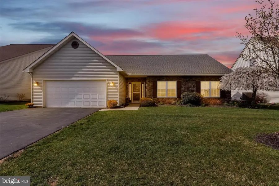 162 N Cacoosing Dr, Reading, PA 19608 - #2