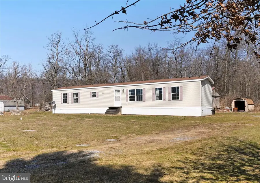 571 Schubert Rd, Bethel, PA 19507 - #3