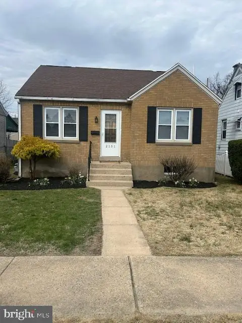 2151 Reading, Reading, PA 19609 - #1