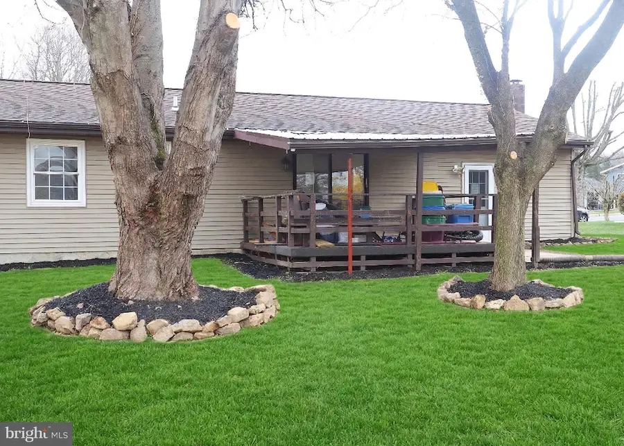 26 S Herbein Dr, Topton, PA 19562 - #3