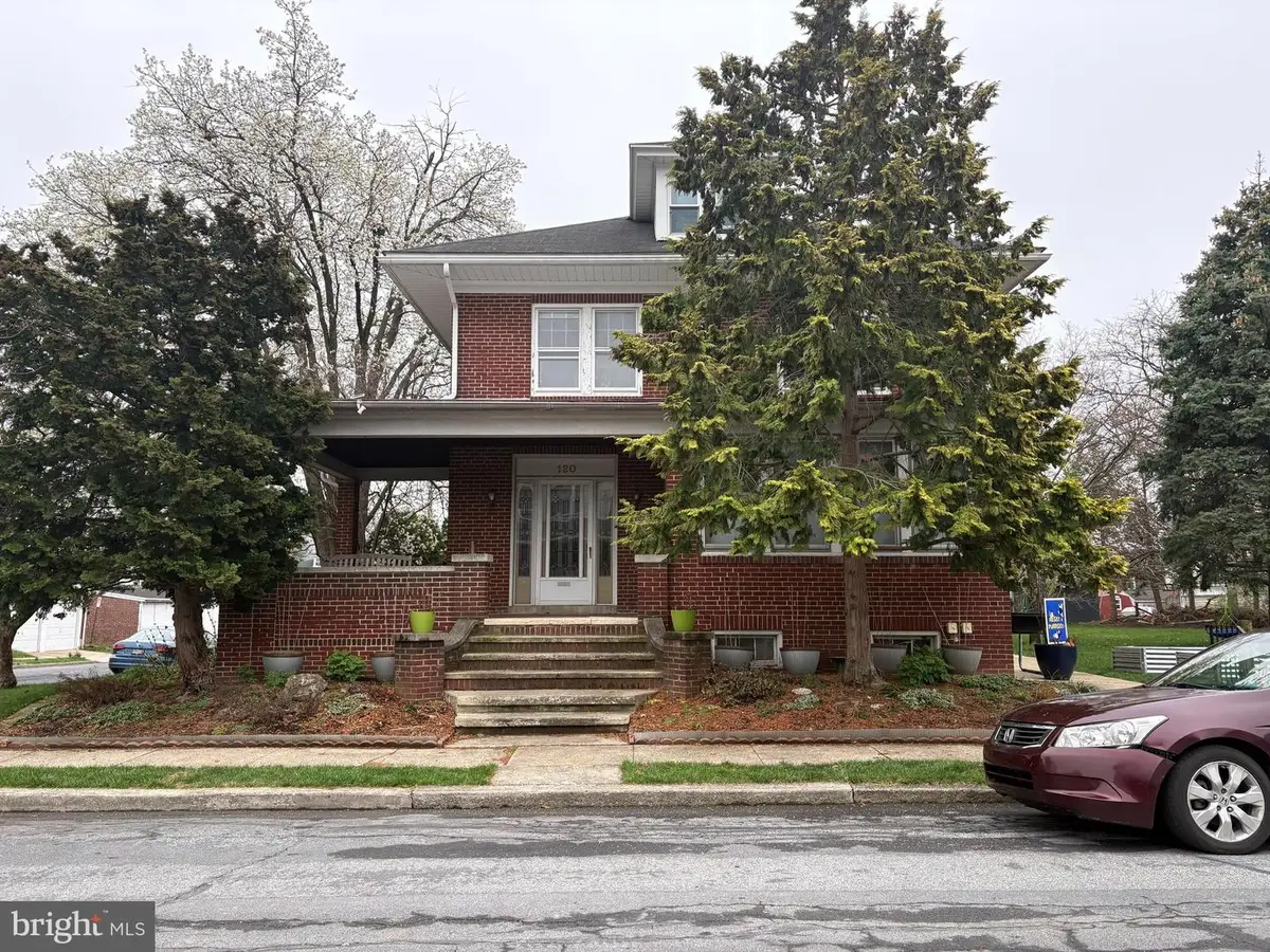 120 Mayberry Ave, Reading, PA 19605 - #1