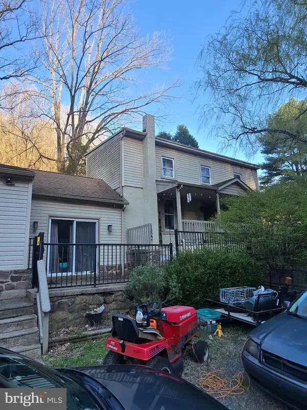 1322 Green Hills Rd, BIRDSBORO, PA 19508