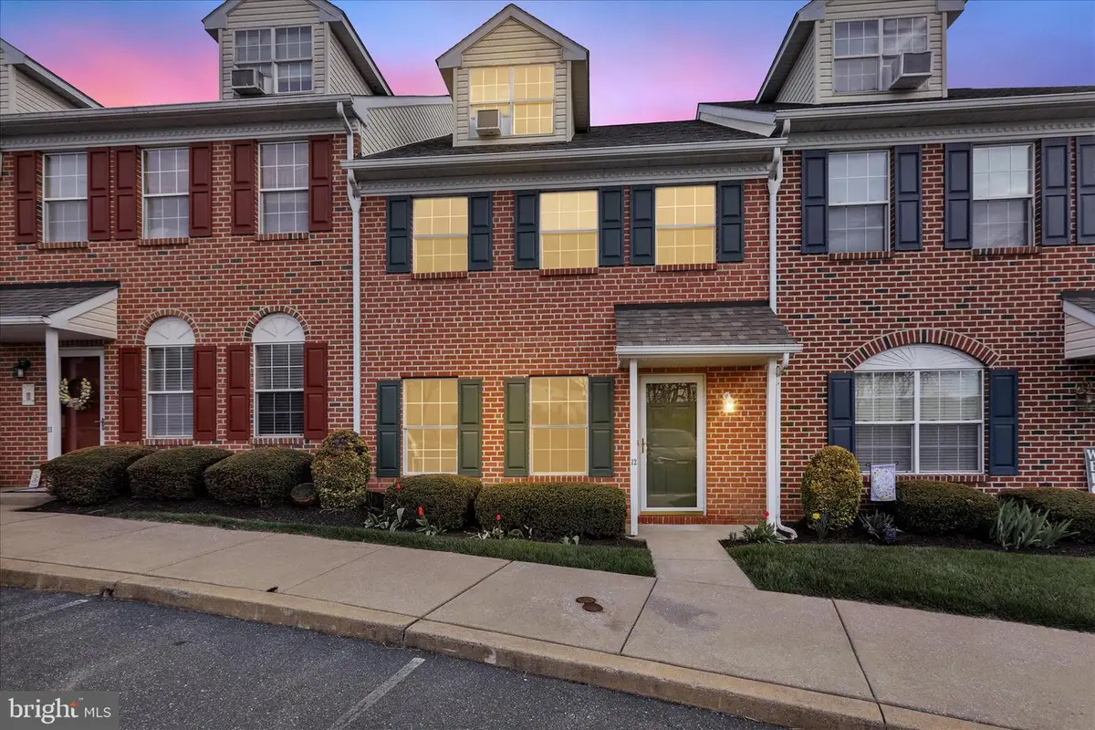 12 Ashfield Ct, Reading, PA 19607 - #1