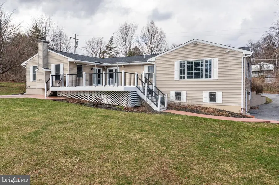 9 Alsace Ave, Temple, PA 19560 - #3