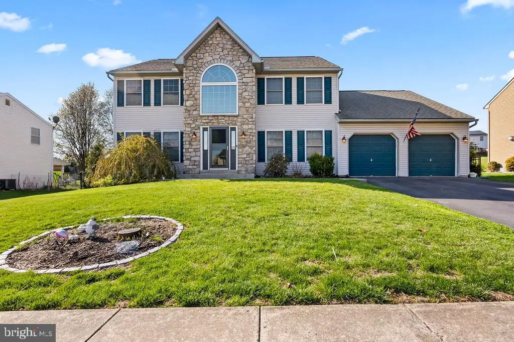 42 Nantucket Dr, Reading, PA 19605 - #1