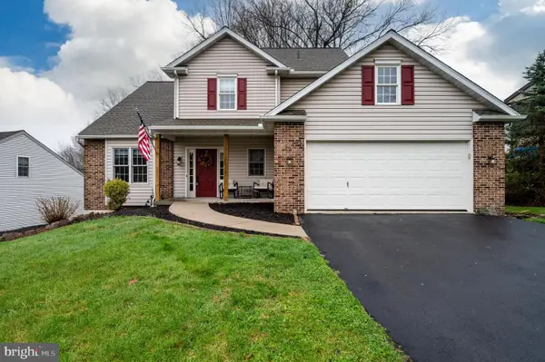 201 Slichter Dr, MOHNTON, PA 19540