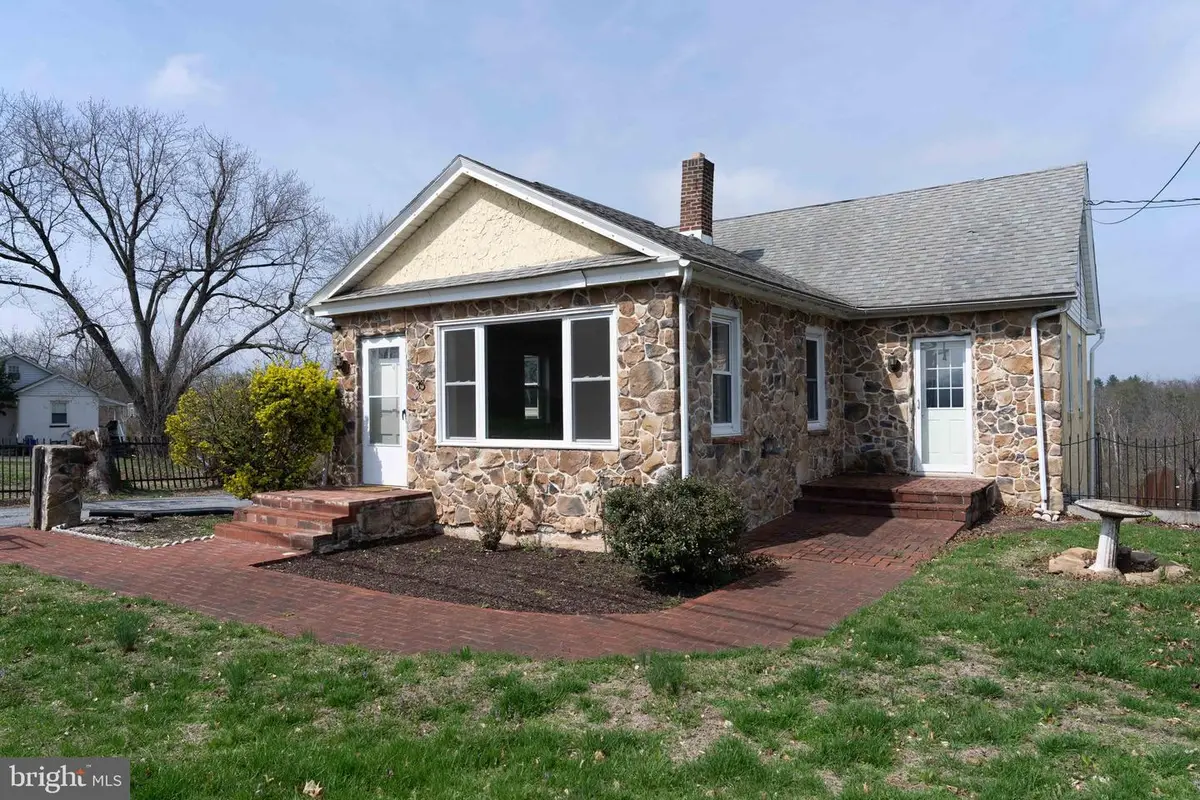 35 E Ben Franklin Hwy, Birdsboro, PA 19508 - #1