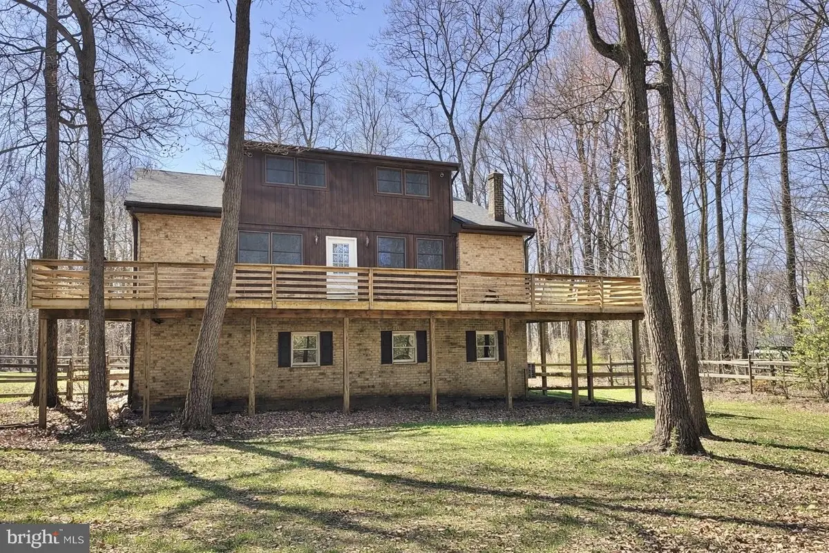 8640 Hensingersville Rd, Macungie, PA 18062 - #1