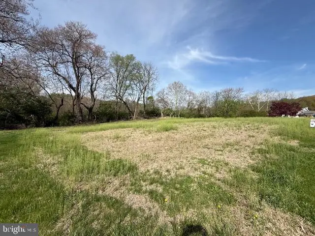 36 Hearthstone & Colin Ct., Reading, PA 19606 - #1