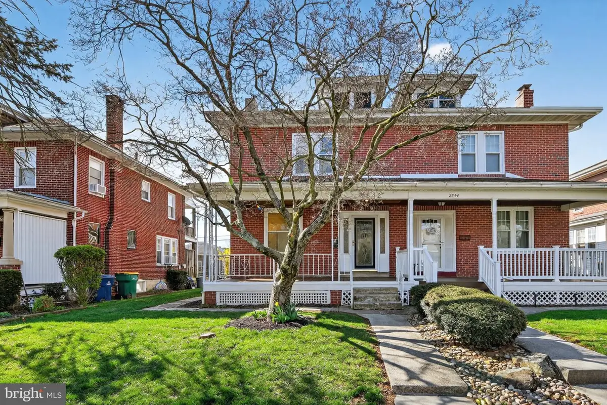 2542 Cleveland Ave, Reading, PA 19609 - #1