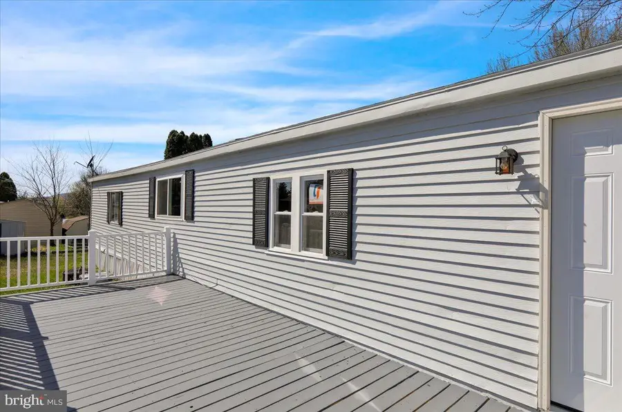 206 Memory Ln, Hamburg, PA 19526 - #3