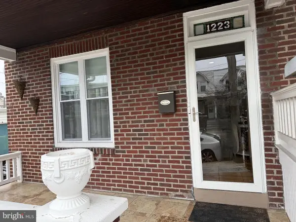 1223 Robeson St, READING, PA 19604