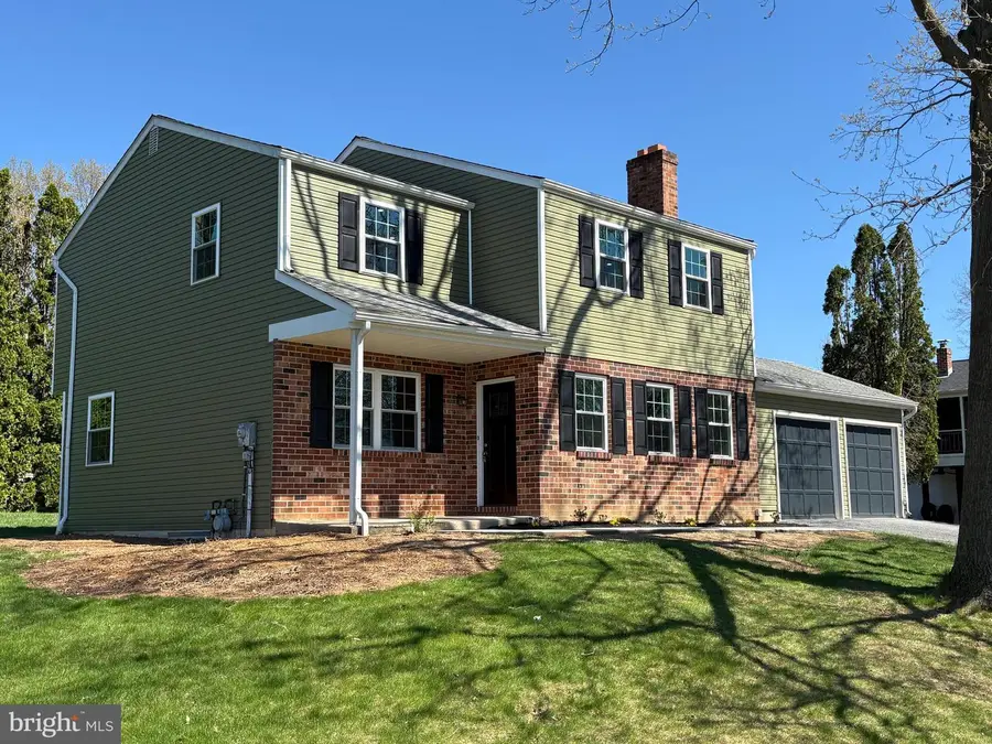 4105 Kinder Dr, Reading, PA 19605 - #2