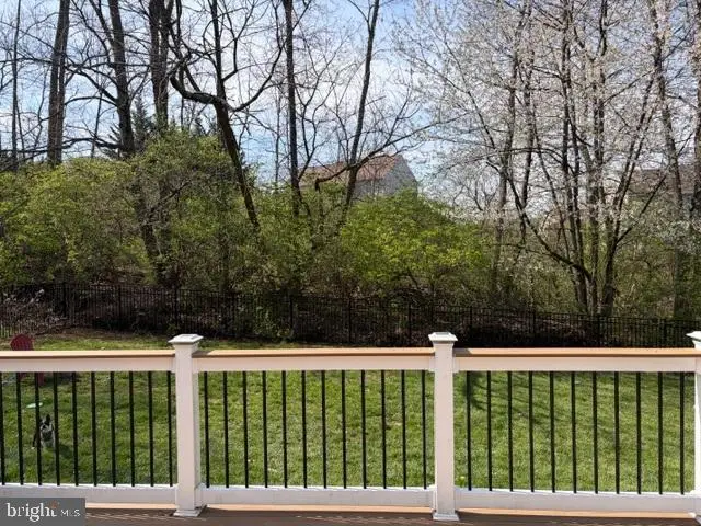 16 Matthew Dr, Reading, PA 19608 - #2