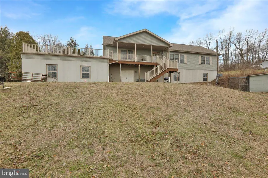 132 Strausser Rd, Hamburg, PA 19526 - #2