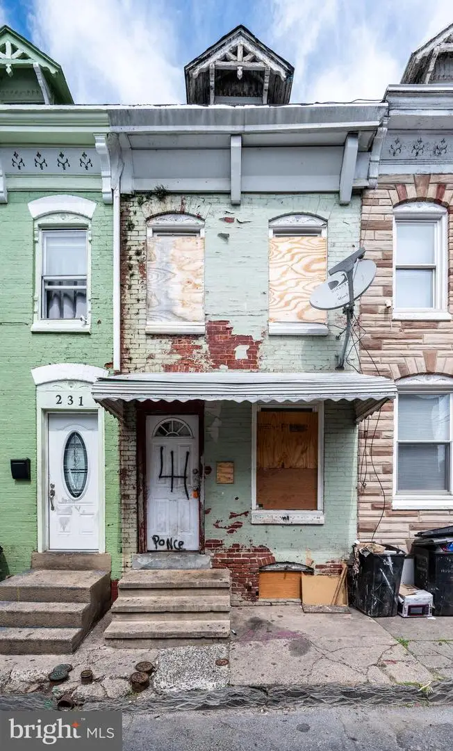 233 Hudson St, Reading, PA 19601 - #1