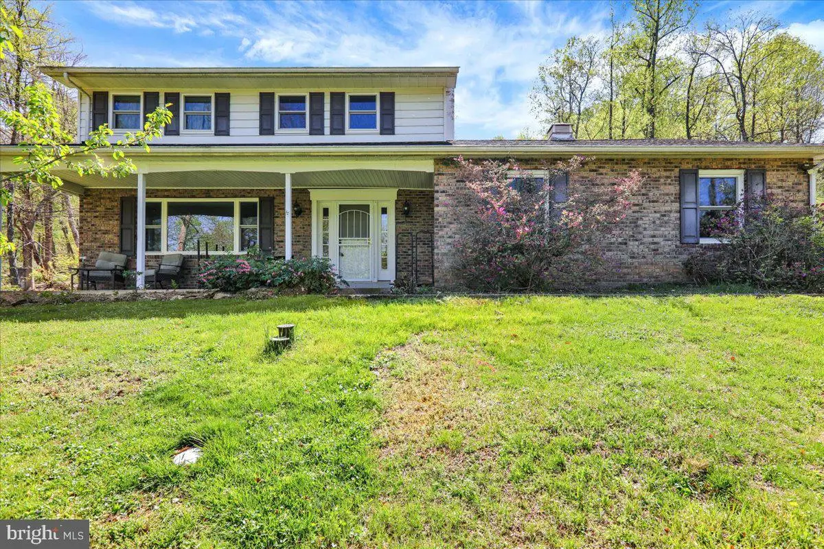 342 Preston Rd, Wernersville, PA 19565 - #1