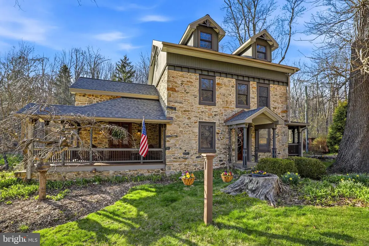 28 Ruppert School Rd, Fleetwood, PA 19522 - #1