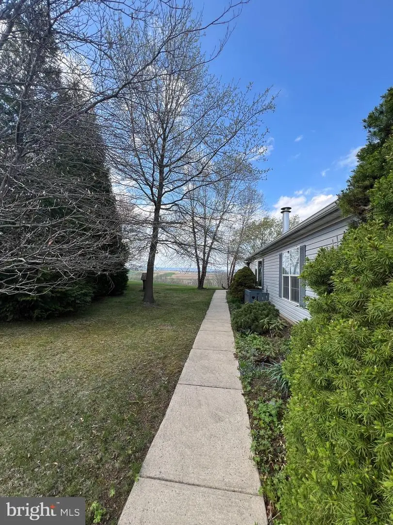 19 Westview Ter, Womelsdorf, PA 19567 - #3